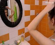 Sasha s Uralmasha masturbating in the shower from tv gnad nude photo