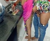 बरतन धो रही हैं अंदर मत जाओ मुझे पानी पीना है लेकिन मरवा लेती है from real sex lavar indian