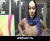 MuslimFantasy- Is Ready To Spread Her Legs But Won't Remove Her Hijab from removing leggings