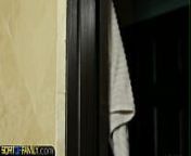 Bootylicious stepteen dickriding her stepdad from prova sexto