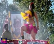 Gayathri Raghuram Hot Chubby Deep Navel from vijay tv gayathri yuvraj