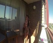 Sara Ray masturbates in a balcony for everyone in Madrid to see from mobile phone record sex