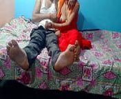 घर में जब कोई नहीं था भाभी ने देवर से मस्ती में उठा दिया पेटीकोट from brother nd sister in one room incest sexwife red saree romance in hotel