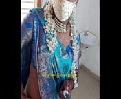 Indian crossdresser model Lara D'Souza sexy video in saree from indian aunty shemale video