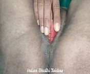 सीमा ने गाजर से अपनी चूत की प्यास बुझाई from desi randi dens video download