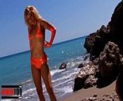 Cute young blond babe fucked in the ass at the beach from bodybuilder robin strand