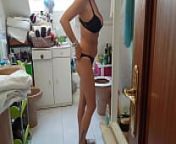 El Marido me deja grabar a su mujer mientras se ducha y se masturba para mi &iexcl;&iexcl;Y ME PAJEO!! from shower dildo standing