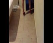 mi esposa bailando con la puerta abierta en el hotel comenten!! from lvimfn46toejatra open dance sex