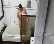 Espiando minha vizinha tomar banho !!! Ela me pegou!!! Gostou e me chamou para entrar ( Paty Bumbum - Juninho gogoboy - El Toro De Oro ) from ন্যাংটা হয়ে গোসল করা মেয়ে।