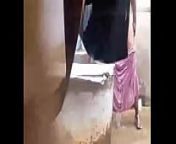 Tamil aunty big boobs bathing from tamil aunty bathing without dress