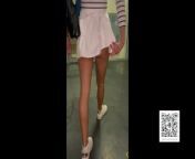 I took my panties off and showed my pussy on the bowling alley from 乌克兰男模会所上门服务陪夜 qq1782140安排 wgk