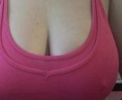 BOUNCING BOOBIES (TRAILER): Messaging my fans in a sports bra and the blinds are open from firstnightexy open bra sexxx g
