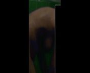 නානකාමරයේ රහසිගතව ස්නානය කළේය Bathroom mirror camera captured stepsister bathing from vellge bath sex vairal video