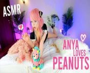 ANYA LOVES PEANUTS ( Anya Forger Cosplay ) from ls anya or dasha nude