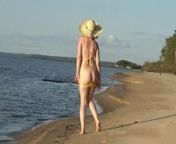 Golden Rain 21-milf piss in beach from naked boys peeing in public