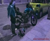 Leaving the nightclub, I change in the street in public to take my motorbike from motor