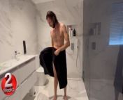 ❤️ WATCH how a man SHOWERS in the bathroom alone. STRAIGHT guy showers naked from roksana węgiel nago